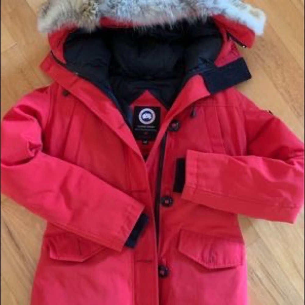 Authentic Canada Goose Montebello parka